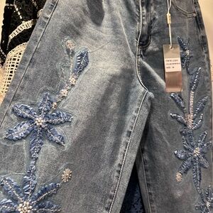 Blue Floral Embroidered Women's Jeans